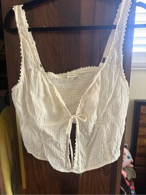 American Eagle Outfitters White Cropped Tie-Front Tank